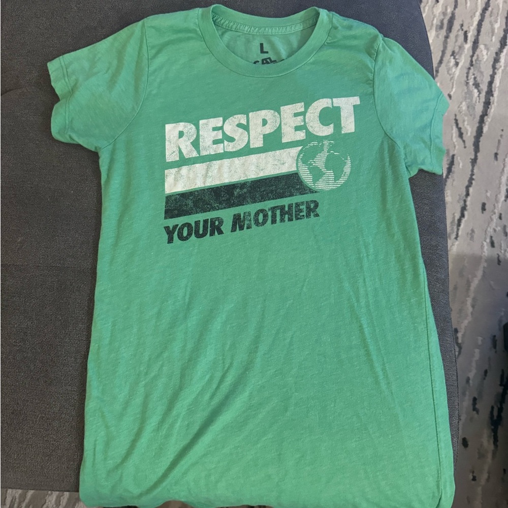 Local Celebrity Vintage Respect Your Mother shirt